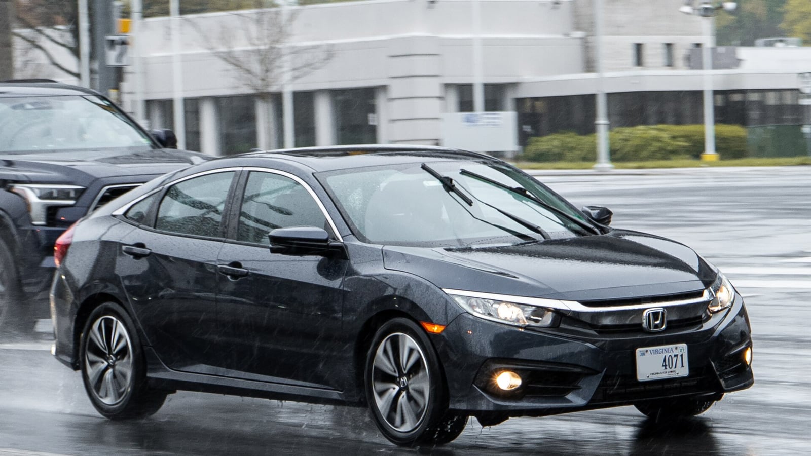 Honda Civic FC5 1.6: LPG'li mi Alınır, CVT Nasıl Test Edilir? gövde, kaporta ve panel kontrolü
