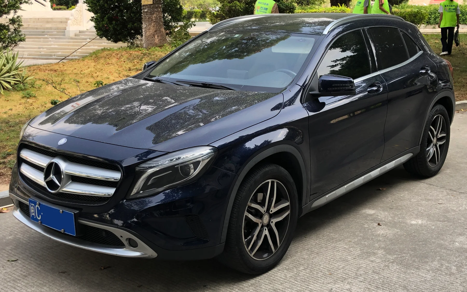 Mercedes-Benz GLA X156 Shishi 01 2022-09-20