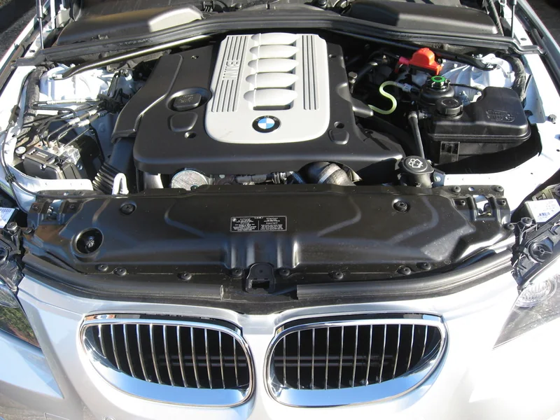 BMW M57D30TU dizel motor