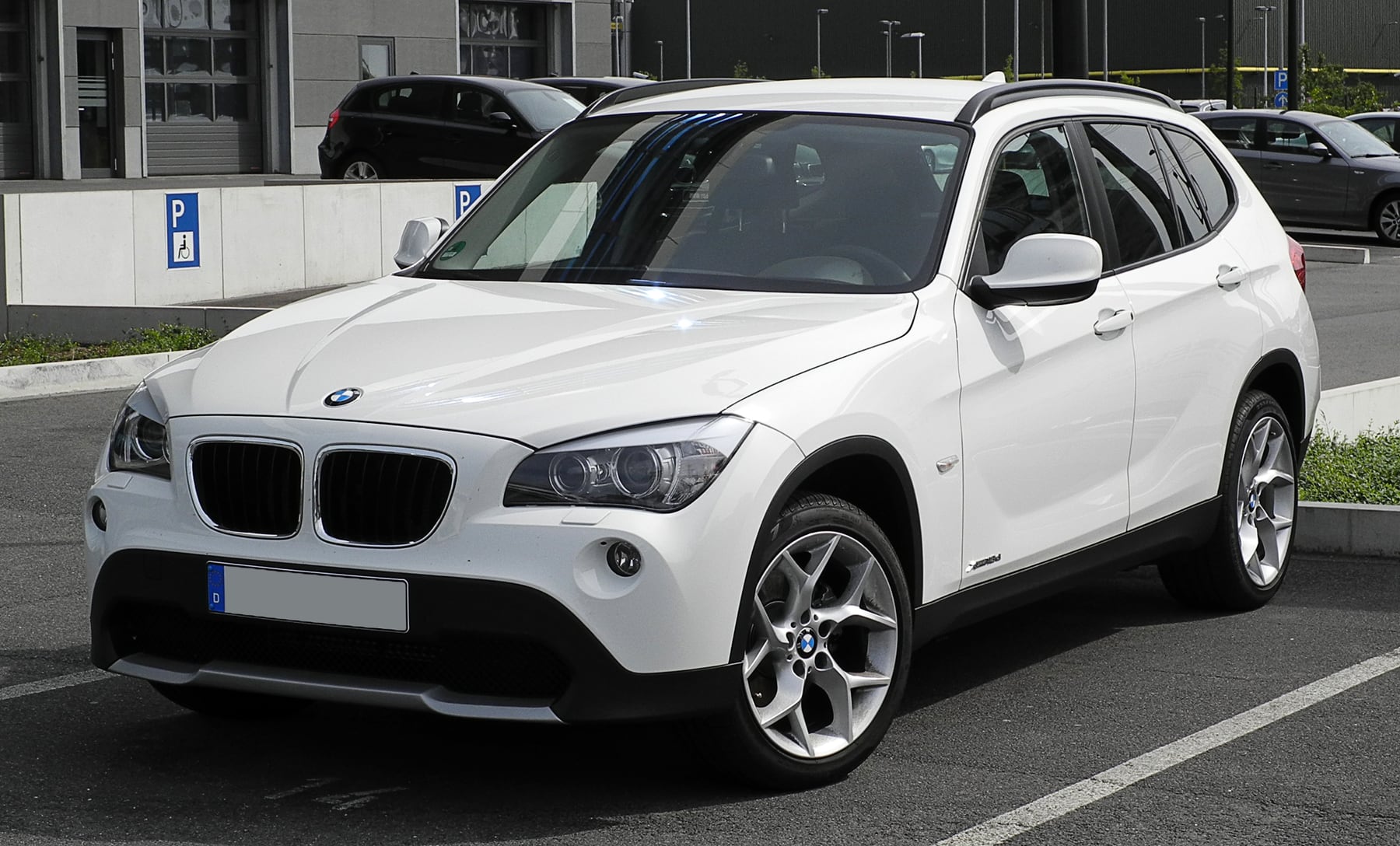 BMW X1 E84 Alınır mı? N46, N20, N47 ve xDrive kapak görseli