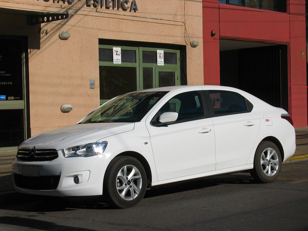 Citroën C-Elysée 1.6 HDi arka görünüm