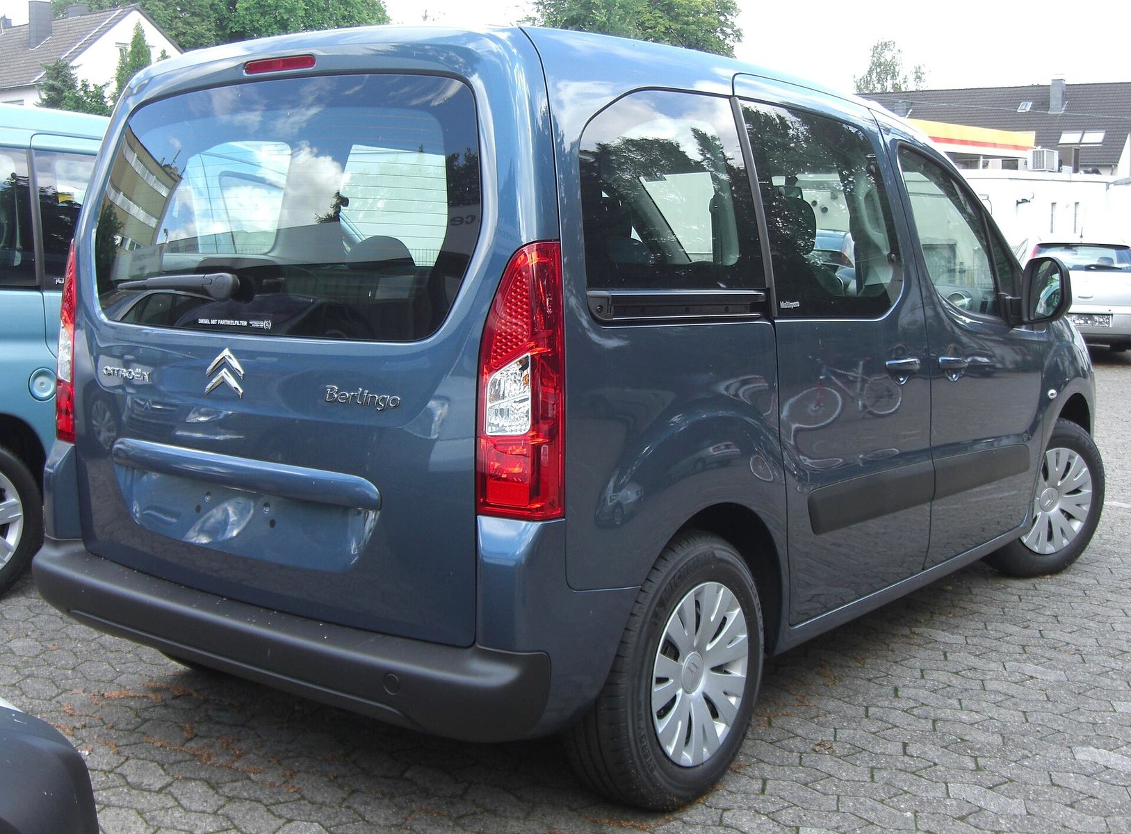 Citroën Berlingo II Multispace arkadan görünüm
