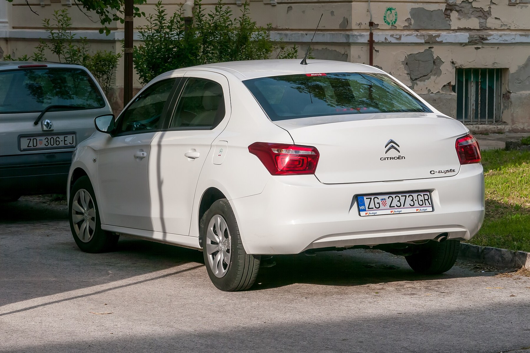 Citroën C-Elysée yandan görünüm