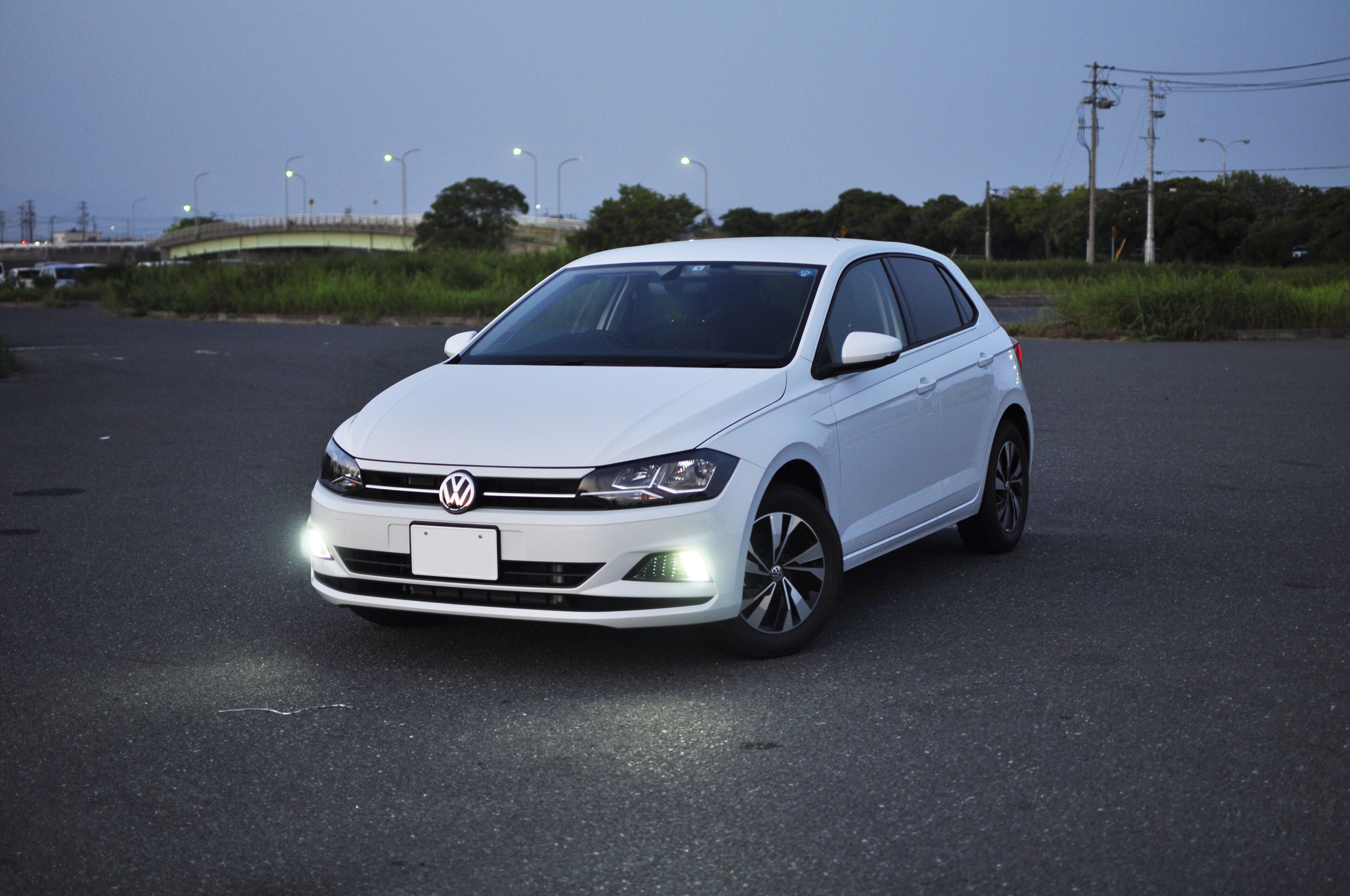 Volkswagen Polo AW Trendline yandan görünüm