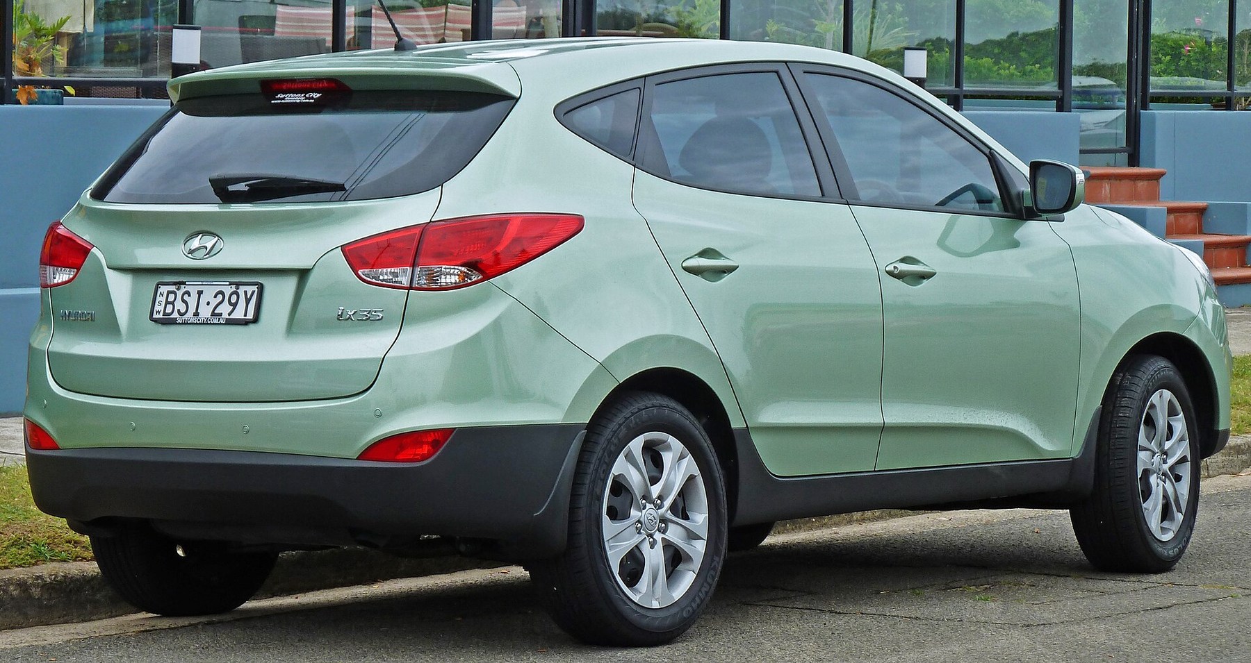 Hyundai ix35 arkadan görünüm