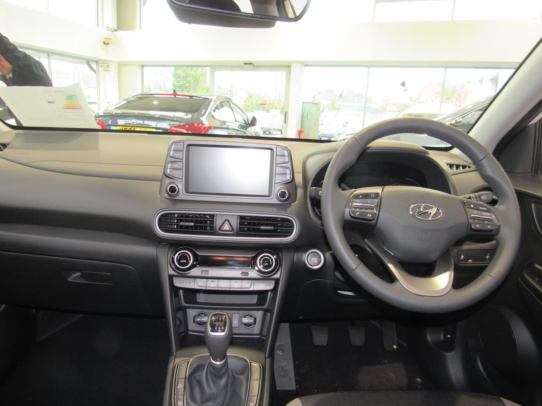 Hyundai Kona birinci nesil iç mekân