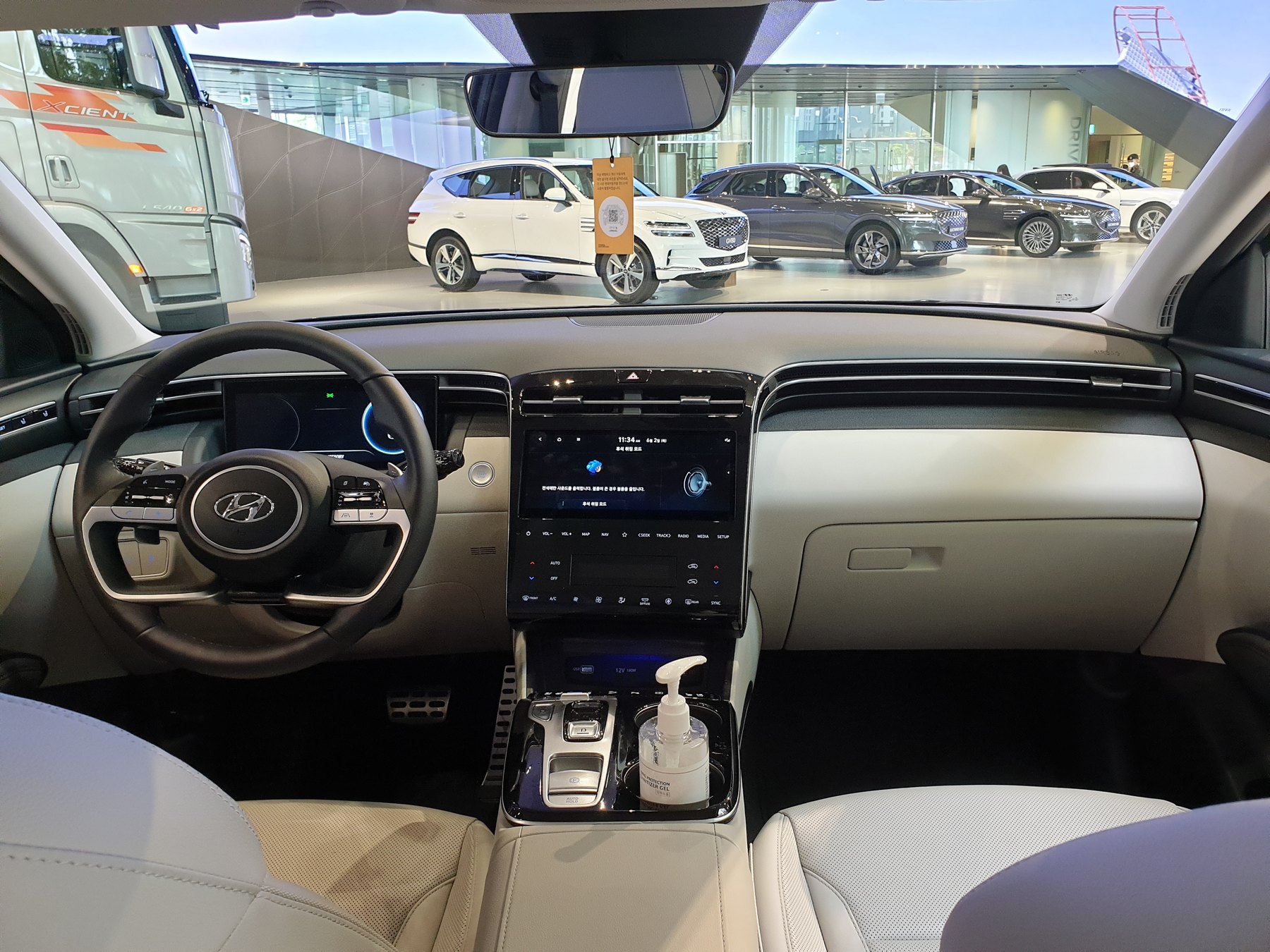 Hyundai Tucson NX4 iç mekânı