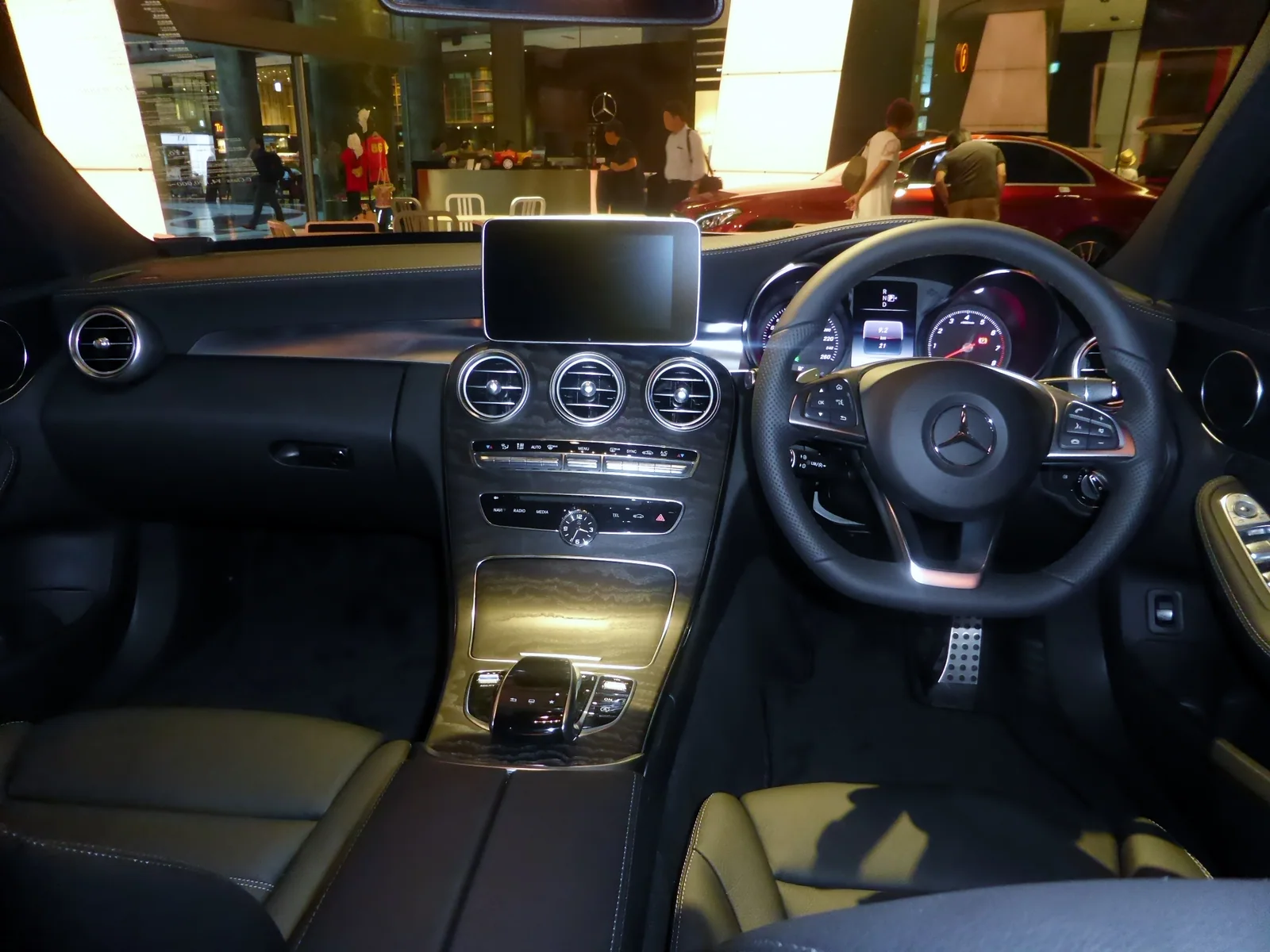 Mercedes C180 W205 iç mekân