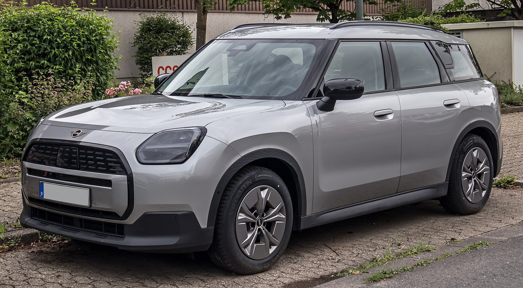 MINI Countryman E Alınır mı? Batarya, Şarj ve SE ALL4 kapak görseli