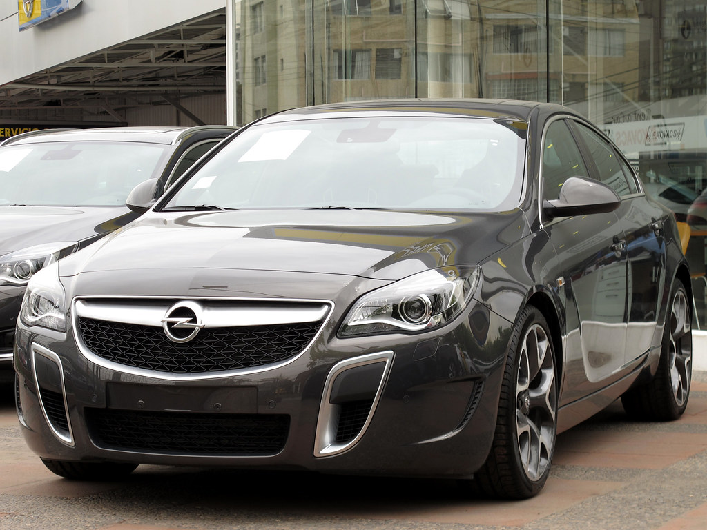 Opel Insignia A görünüm 1