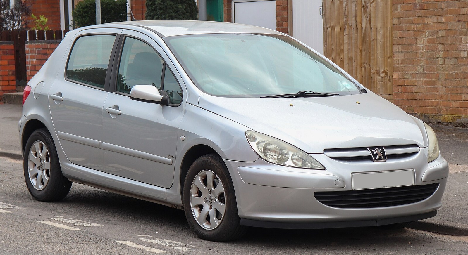 Peugeot 307 Alınır mı? 1.6, 1.6 HDi ve AL4 Otomatik kapak görseli