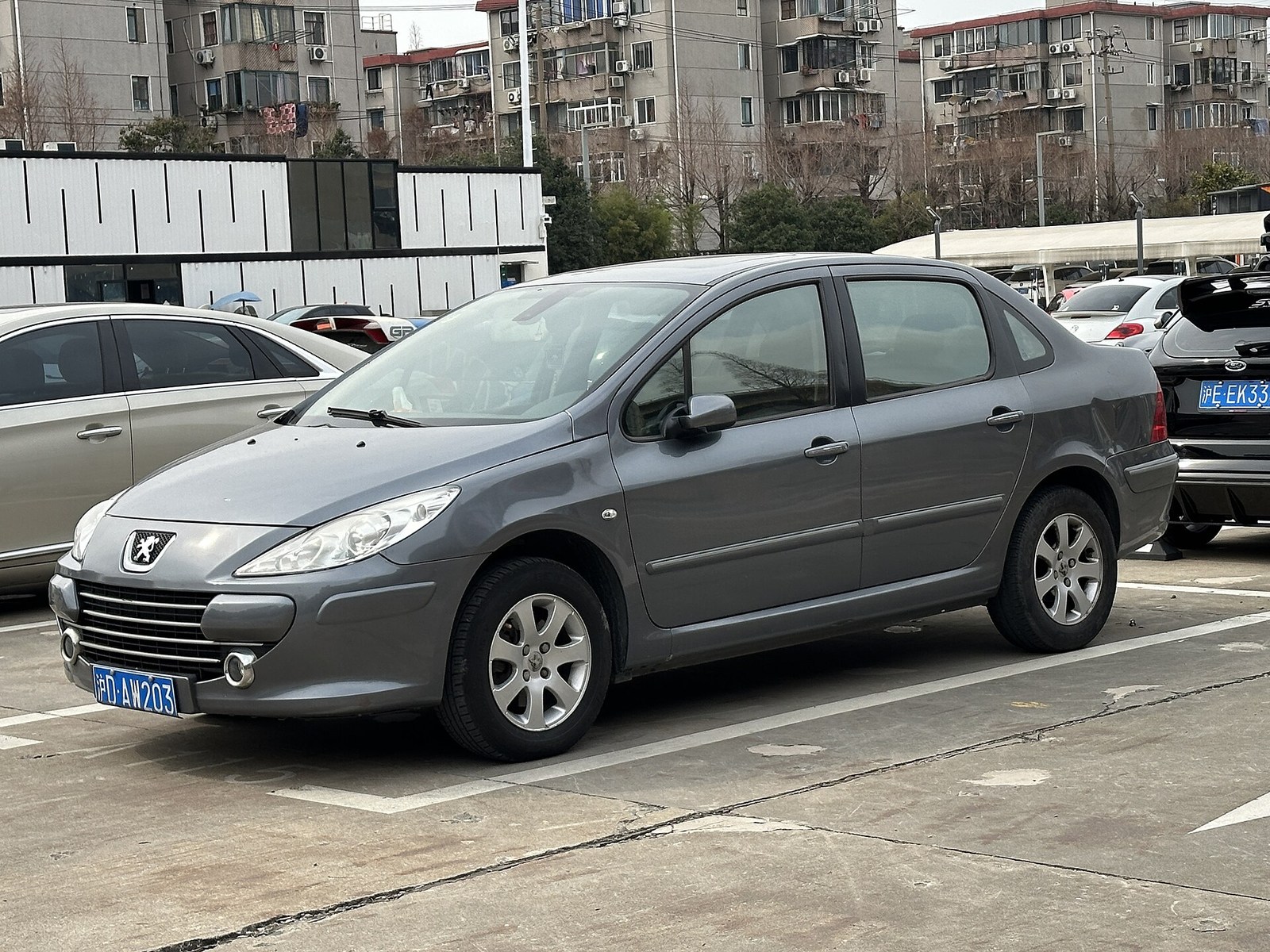 Peugeot 307 sedan makyajlı