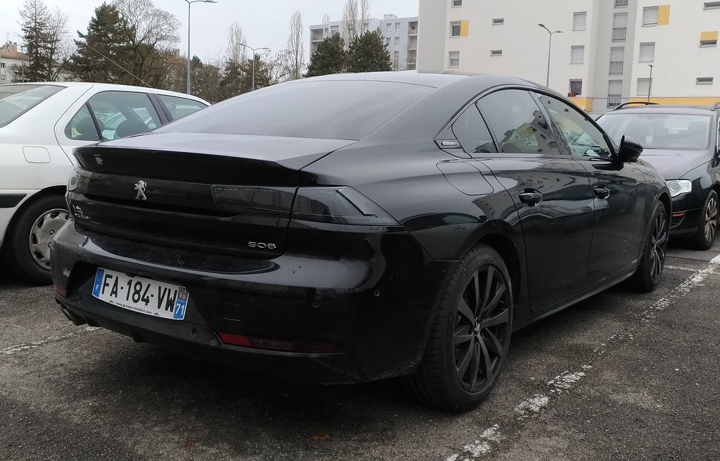 Peugeot 508 II Alım Rehberi: 1.5 BlueHDi Zincir ve EAT8: dış görünüm ve gövde ayrıntısı 2
