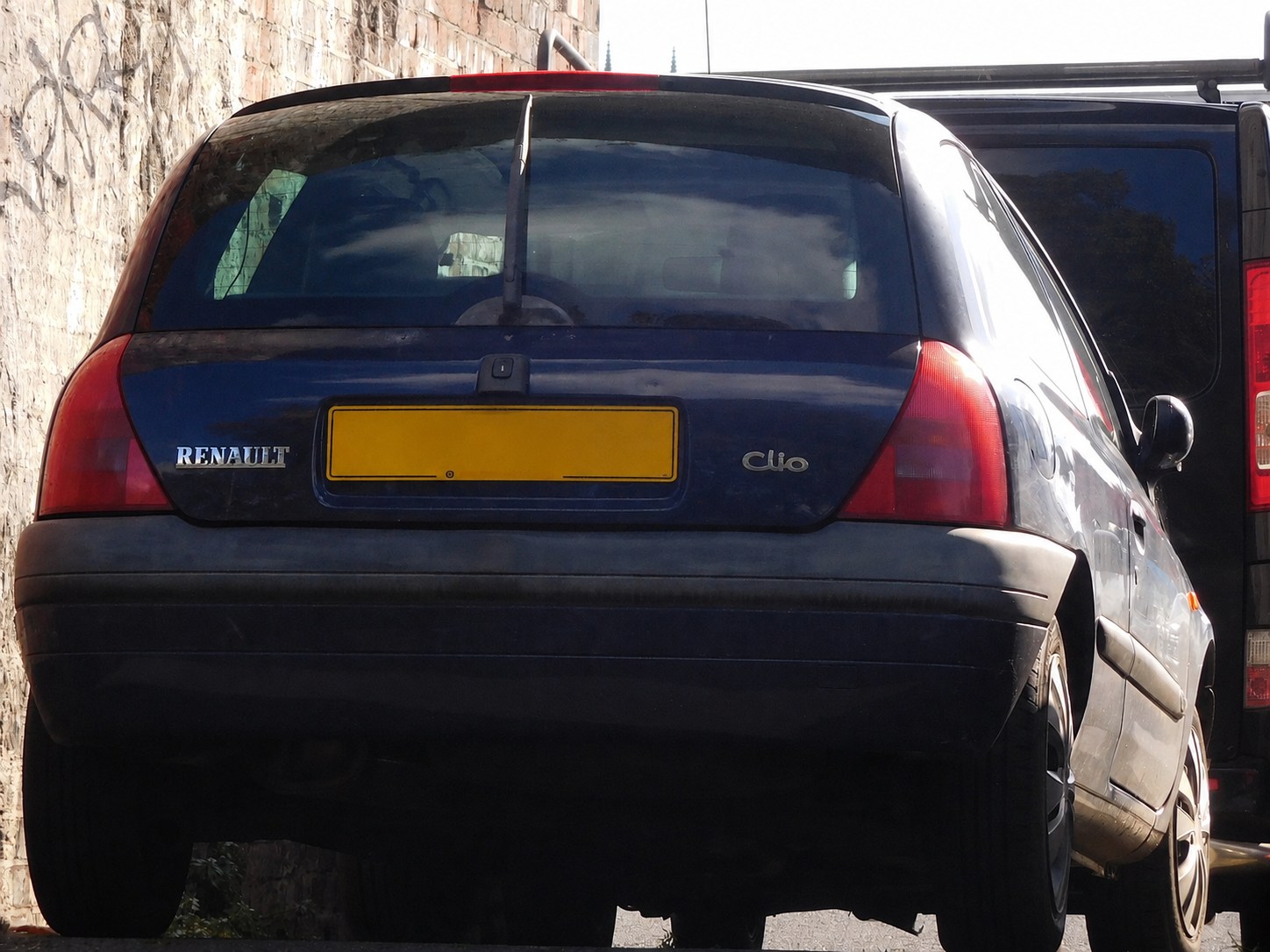 Renault Clio II Phase 1 arka görünüm
