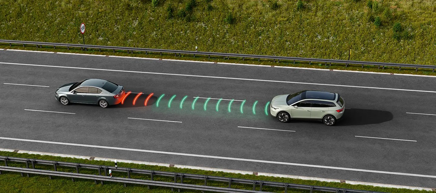 Škoda Elroq adaptif hız sabitleyici