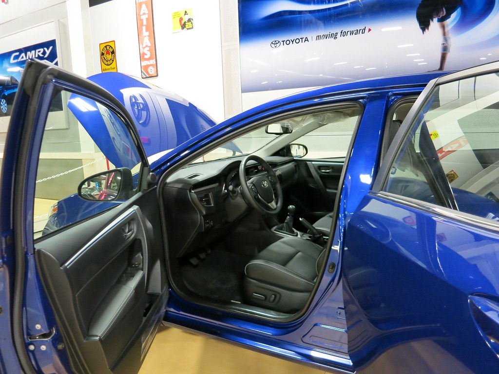 Toyota Corolla E170 Alım Rehberi: Valvematic, CVT ve LPG: dış görünüm ve gövde ayrıntısı 3