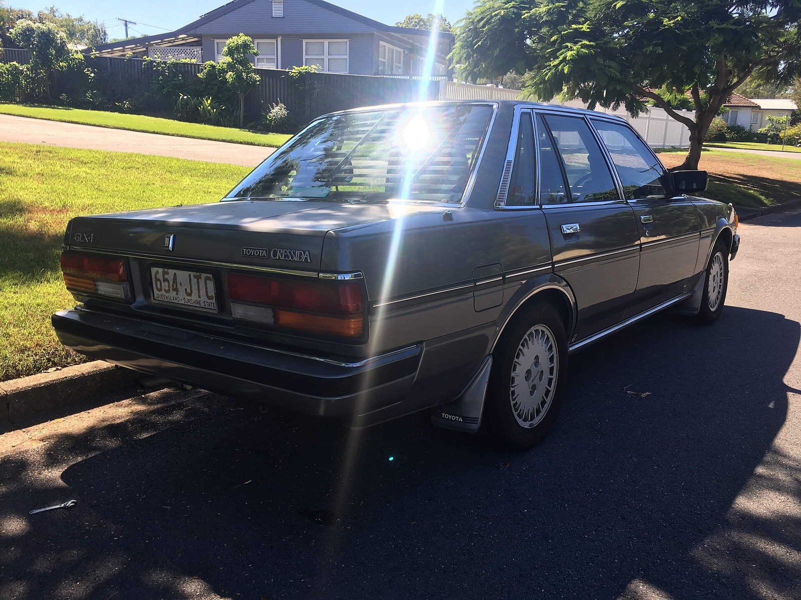 Toyota Cressida MX73 arkadan görünüm