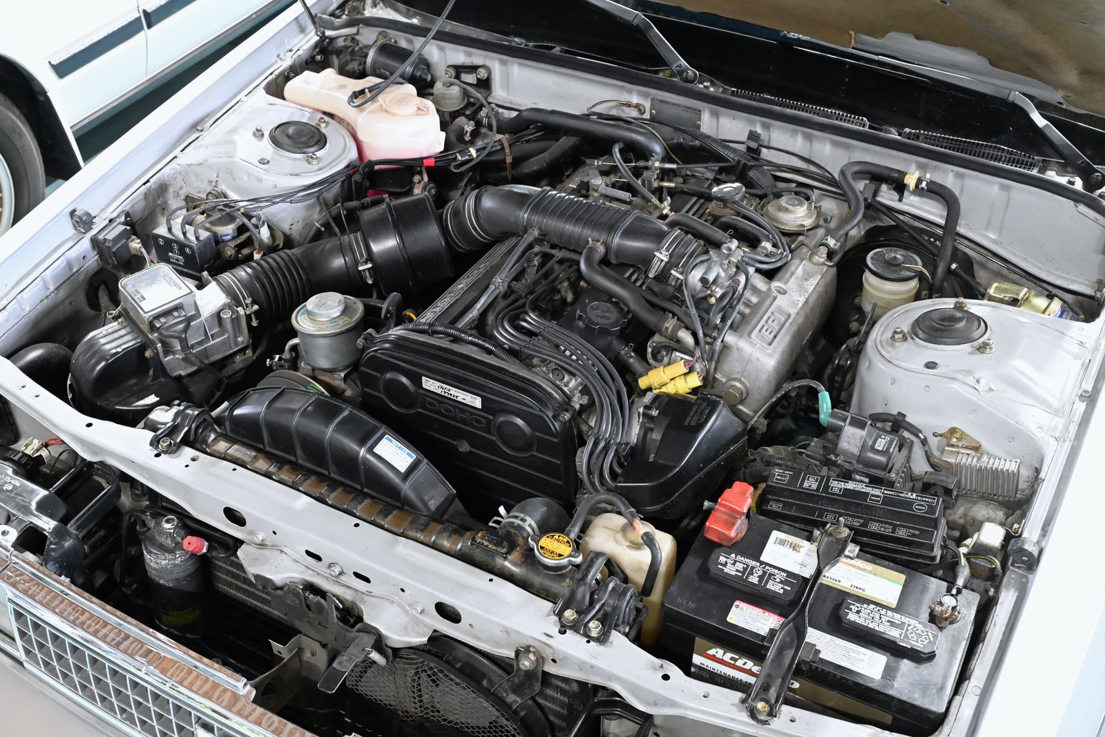 Toyota Cressida MX73 motor bölmesi