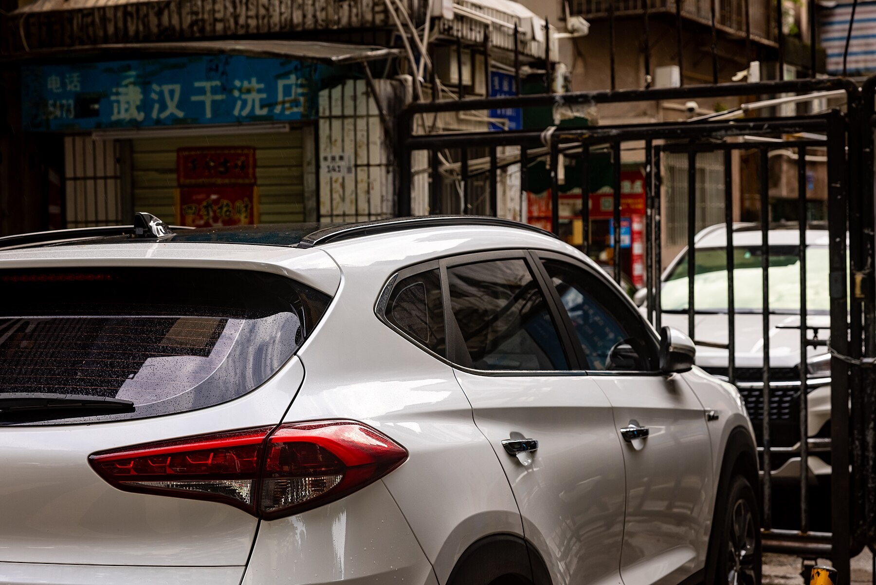 Hyundai Tucson TL arka gövde ve stop ayrıntısı